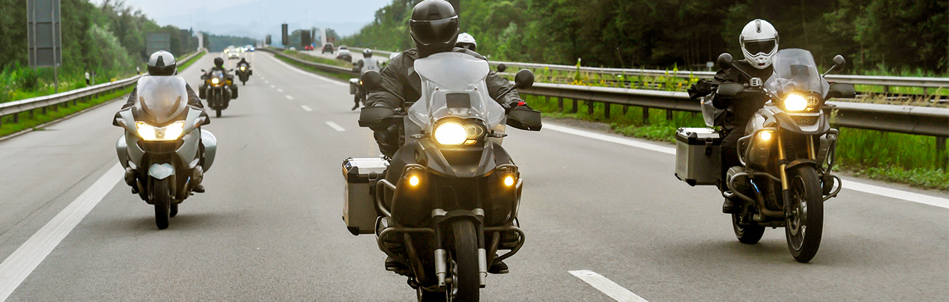 Tips de seguridad vial para la Caravana del Zorro en tu moto nueva